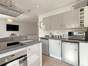 Photo 20- click for photo gallery